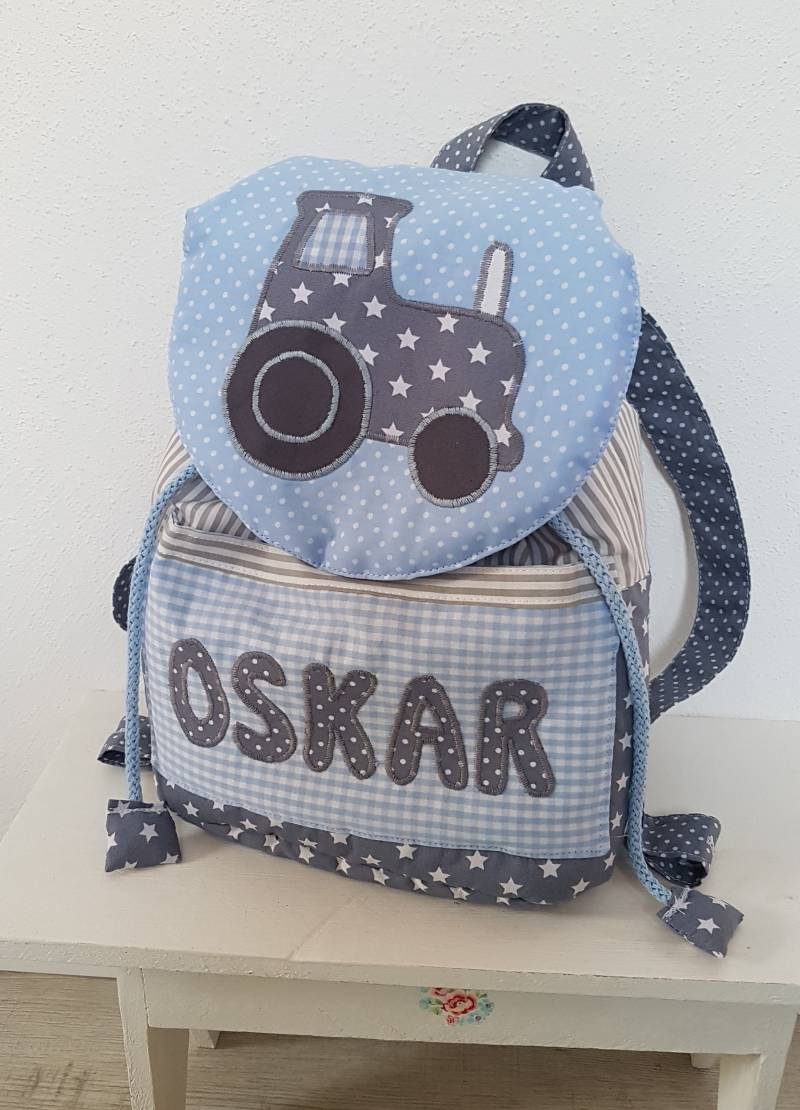 Kindergarten Rucksack Mit Namen Und Traktor von PueppisWelt