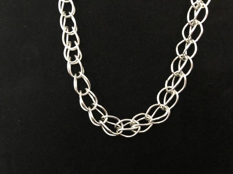 20" Sterling Silber Einzelne Schleife Weben Halskette 20" Sterling Silber Einzelne Schleife Weben Halskette von PujolDesigns