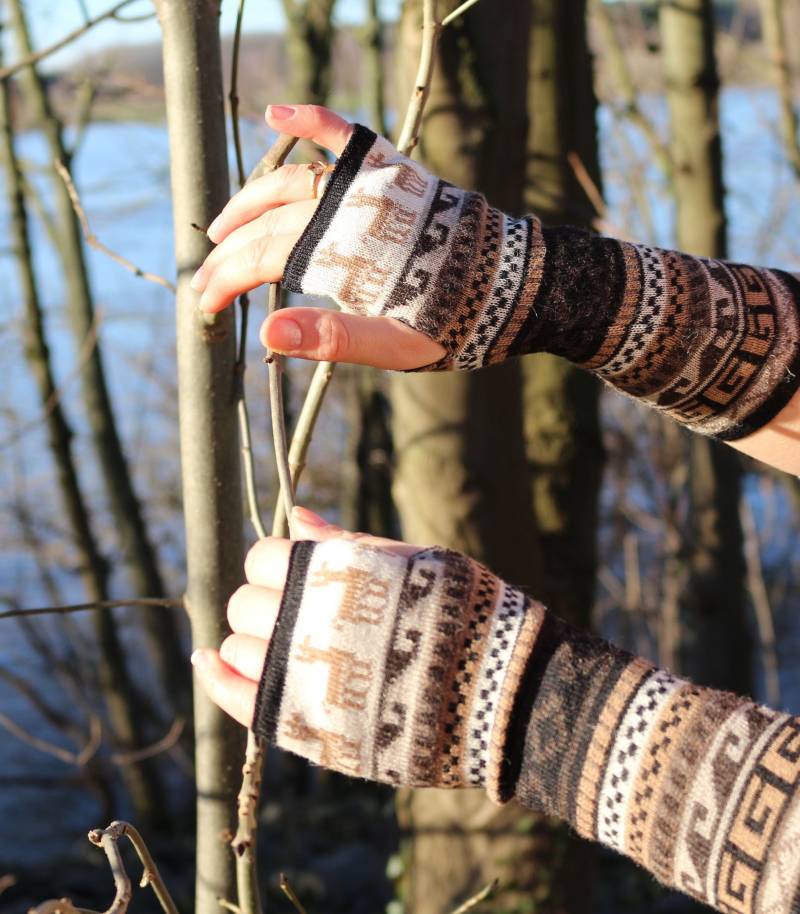 Baby Alpaka Handschuhe, Fingerlos 100% Babyalpaka. Warme, Winter, Handstulpen Für Damen | Geschenk Freundin, Frau, Mama, Alpaca Fingerless Baby Alpaka Handschuhe, Fingerlos 100% Babyalpaka. Warme, Winter, Handstulpen Für Damen | Geschenk Freundin, Frau, Mama, Alpaca Fingerless von PukaFolklore