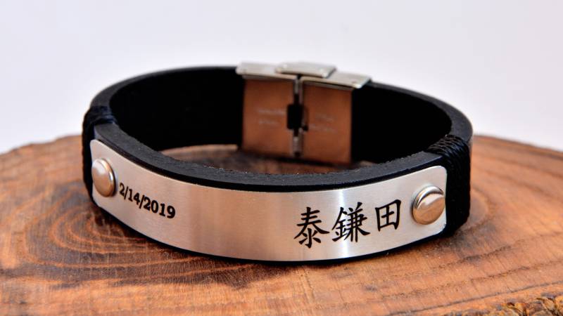 Kanji Schreiben Valentinstag Geschenk Herren Armband Koordinaten Schwarz Leder Benutzerdefinierte Japanisch Chinesisch Weihnachten Freunde Besonderes von PukkaMen