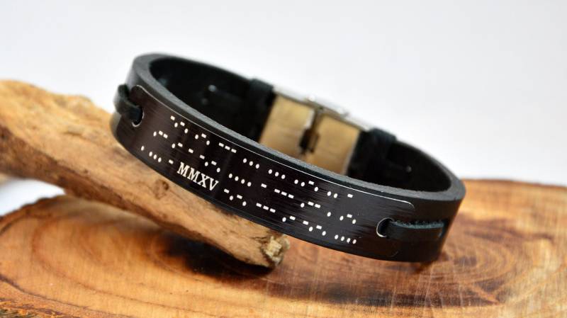 Personalisierte Morse-Code-Lederarmband, Geheime Nachricht Geschenk von PukkaMen