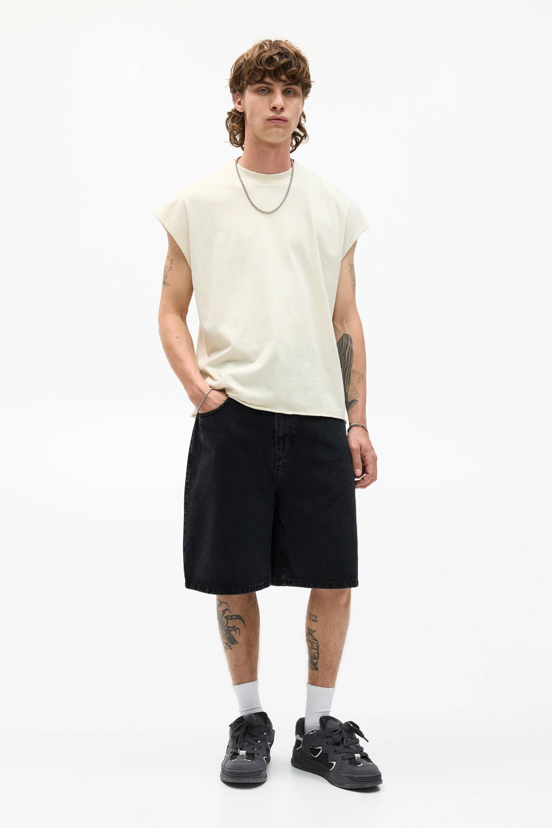 Baggy Loose Jeans-Bermudashorts von Pull&Bear