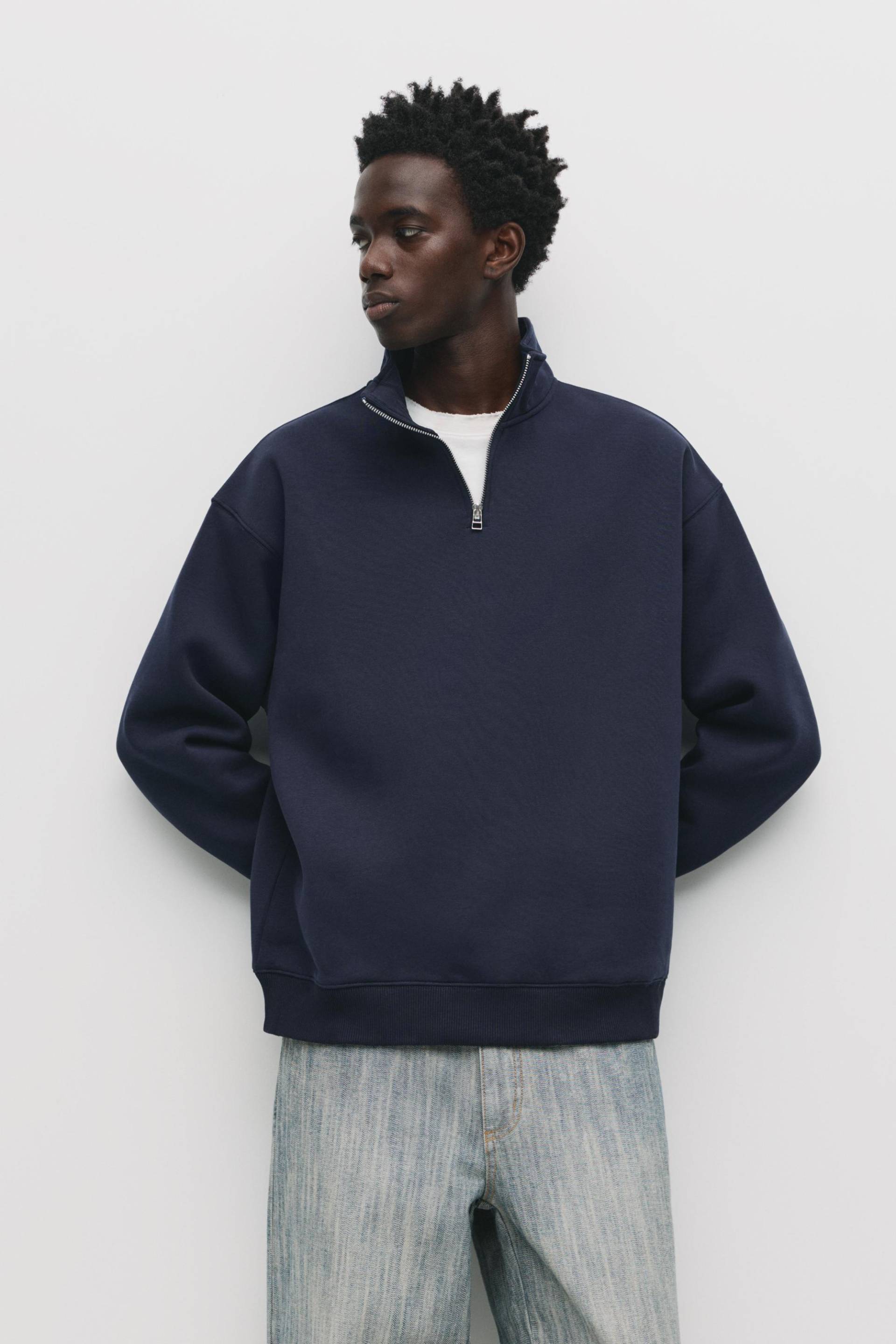 Basic-Sweatshirt Mit Reißverschlusskragen von Pull&Bear