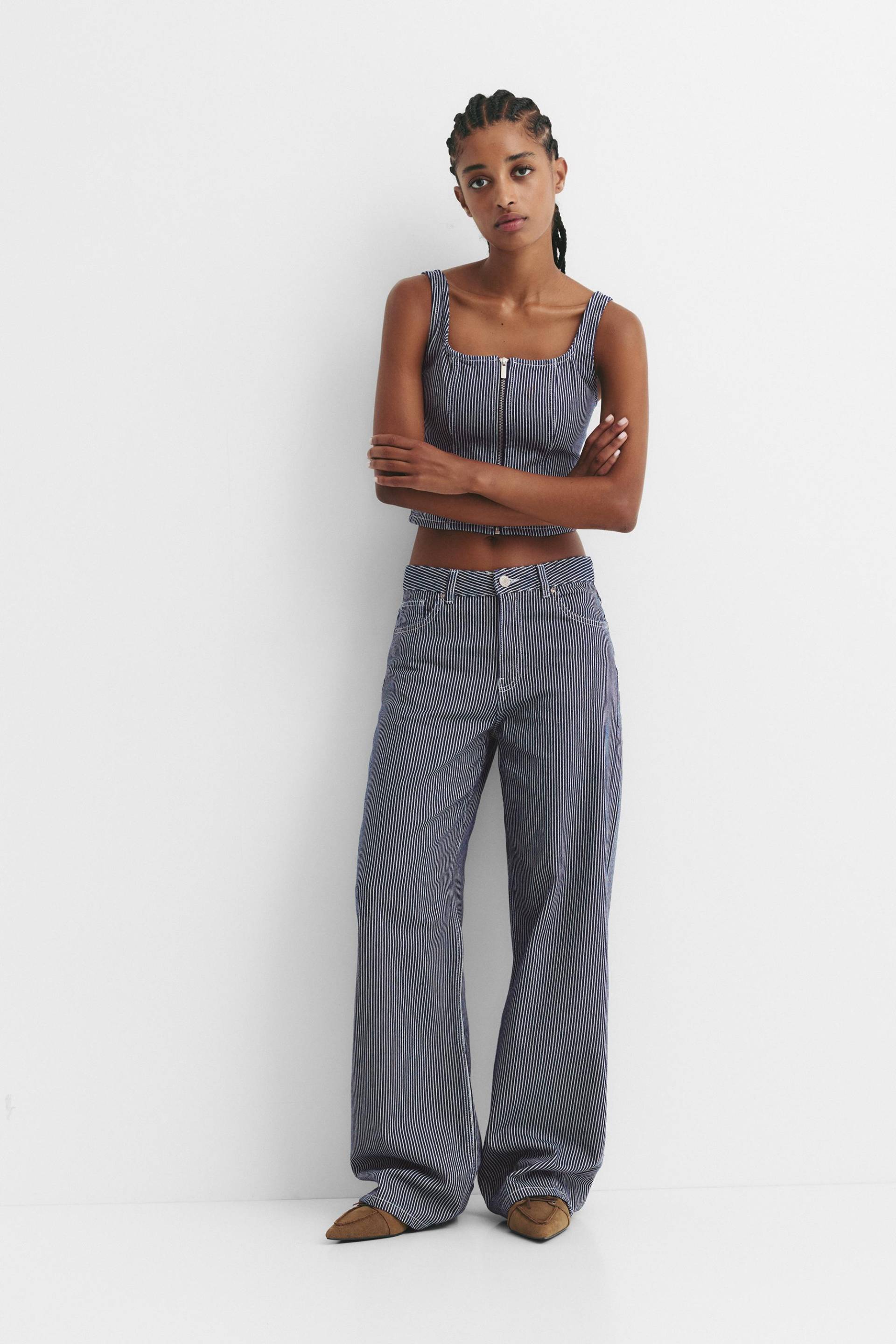 Gestreifte Straight-Leg-Jeans von Pull&Bear