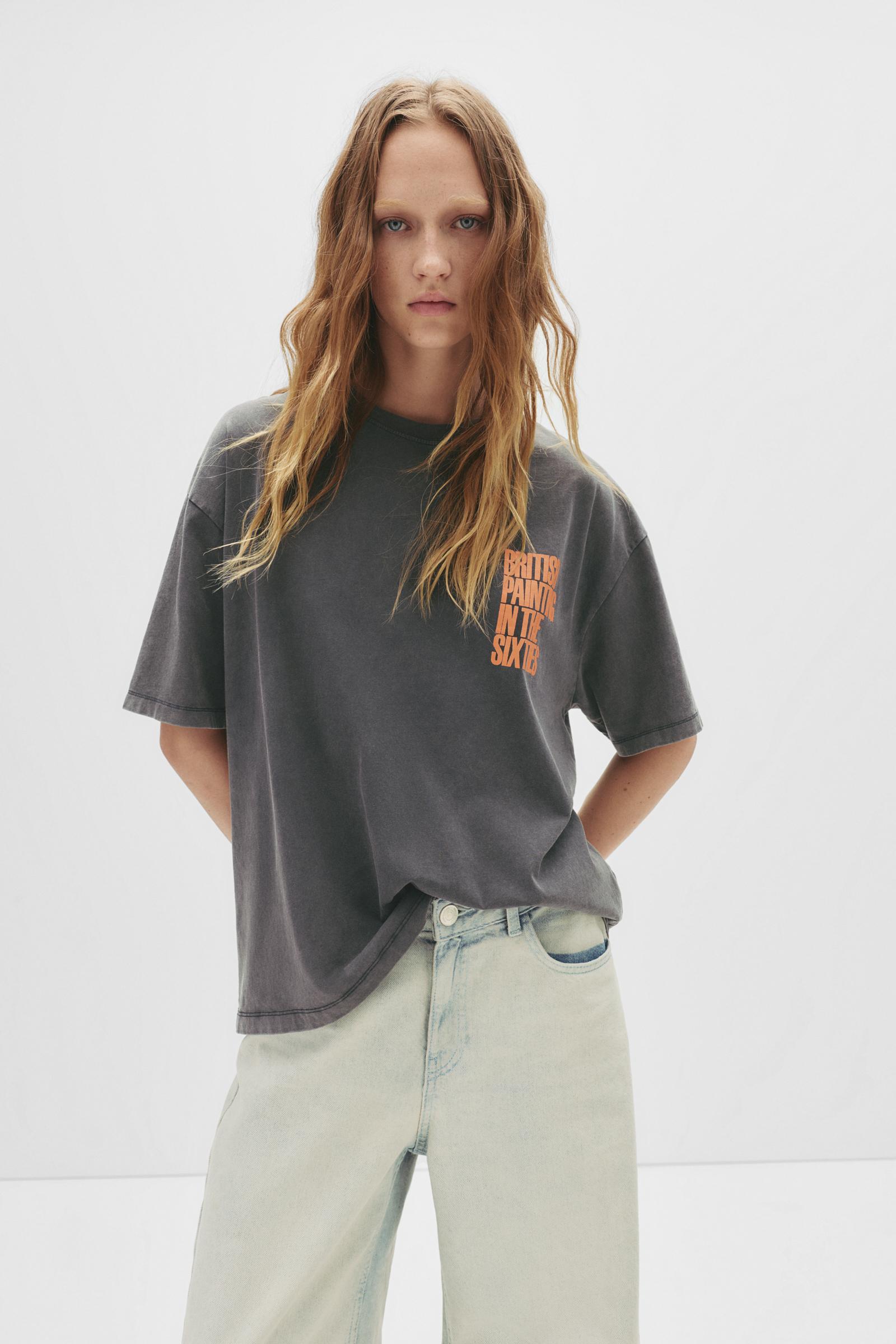 Graues Tate Gallery T-Shirt von Pull&Bear