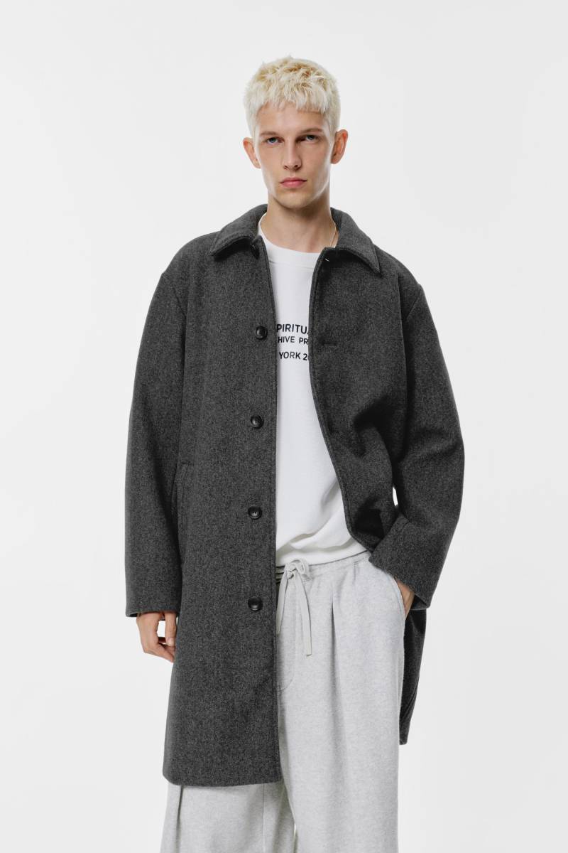 Langer Wollmantel von Pull&Bear