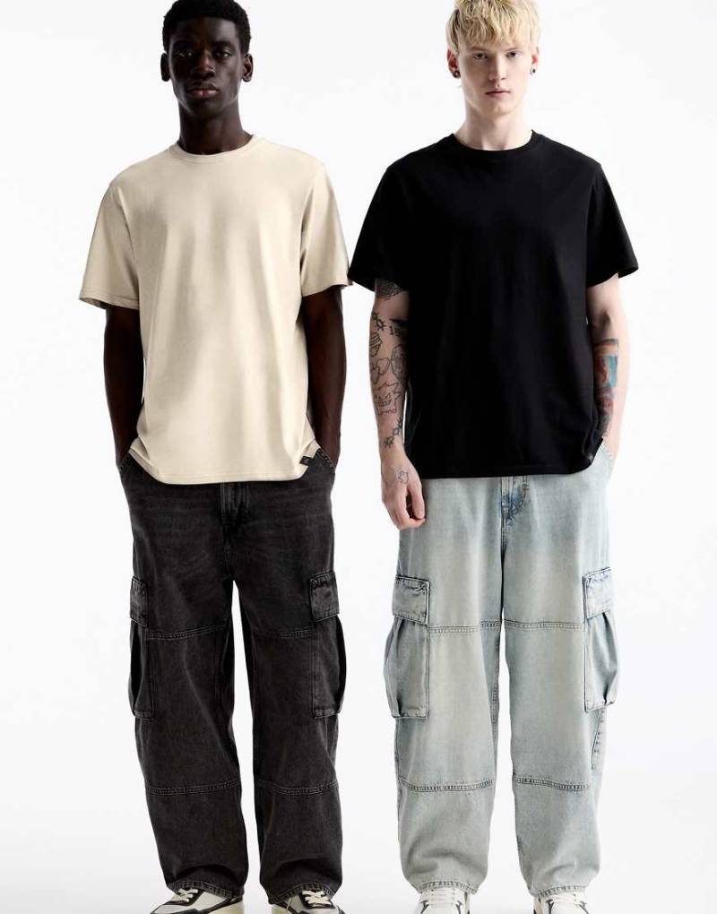 Pull & Bear - 2er-Pack T-Shirts in Sandbeige-Neutral von Pull & Bear
