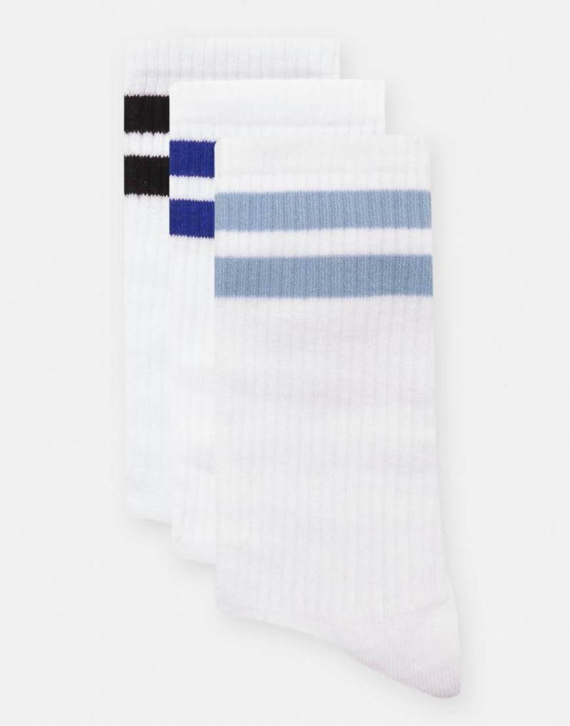 Pull & Bear - 3 Paar gestreifte Socken in Weiß-Bunt von Pull & Bear