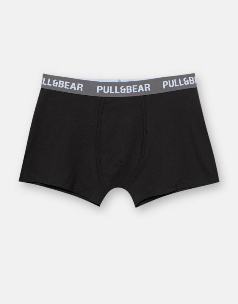 Pull & Bear - 3er-Pack eng geschnittene Boxershorts in verschiedenen Farben mit Logo-Bunt von Pull & Bear