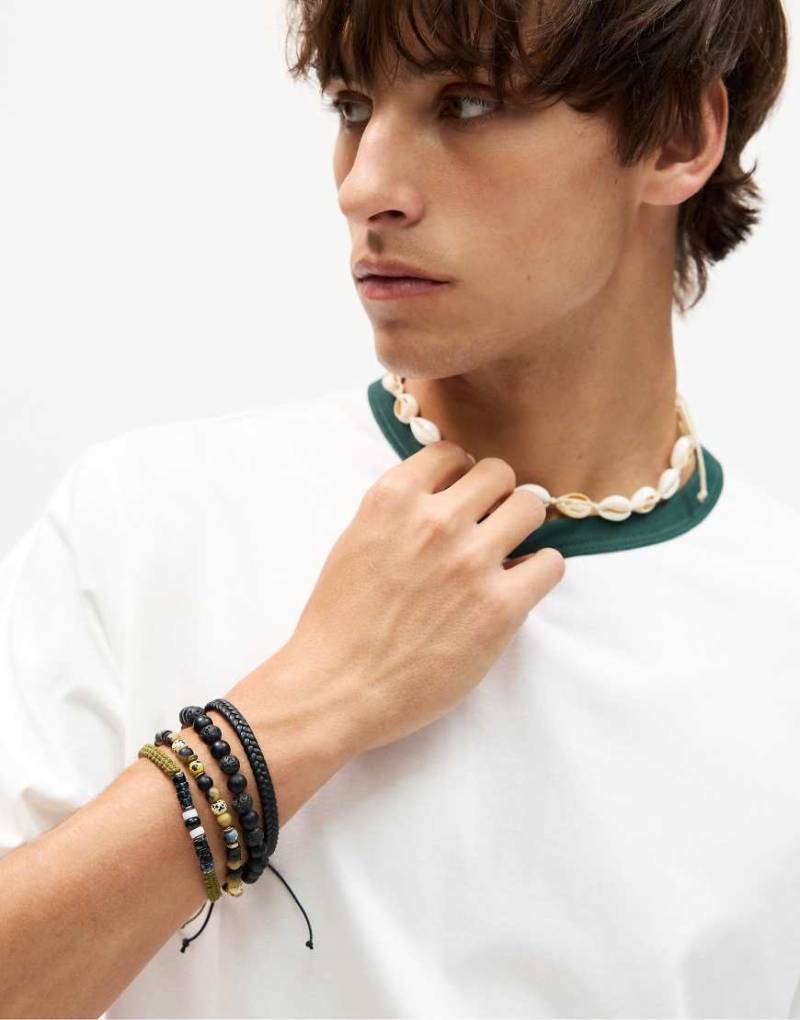 Pull & Bear - 4er-Pack Armbänder in verschiedenen Farben-Bunt von Pull & Bear