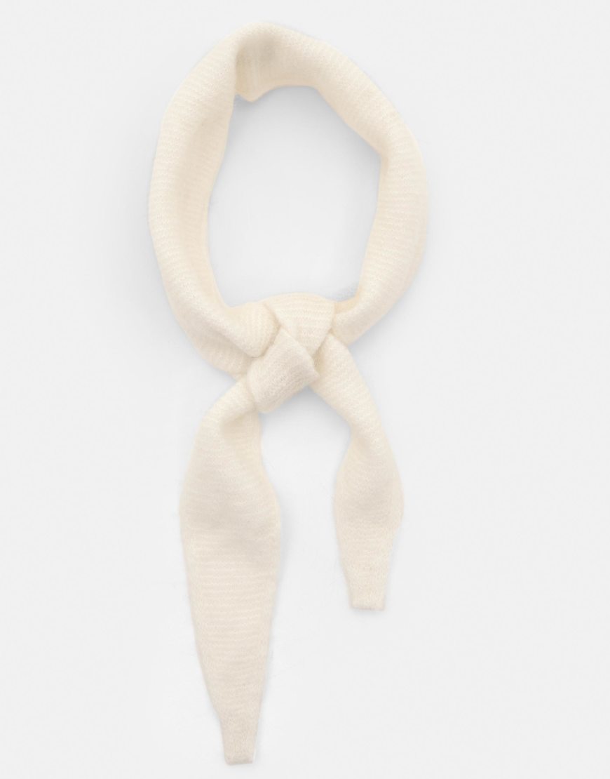 Pull & Bear - Bandana-Schal aus Strick in Beige-Neutral von Pull & Bear