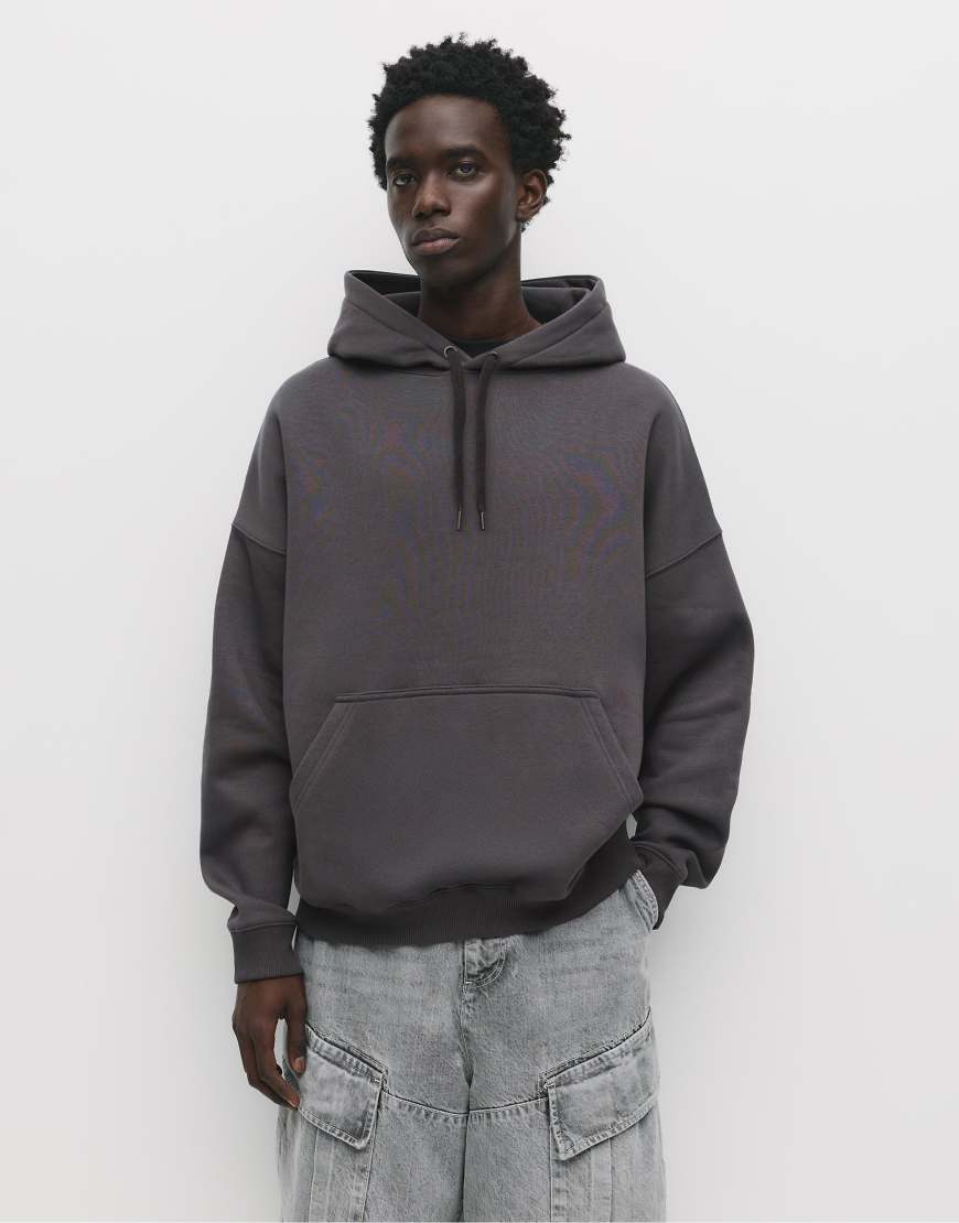 Pull & Bear - Basic-Kapuzenpullover in Grau von Pull & Bear