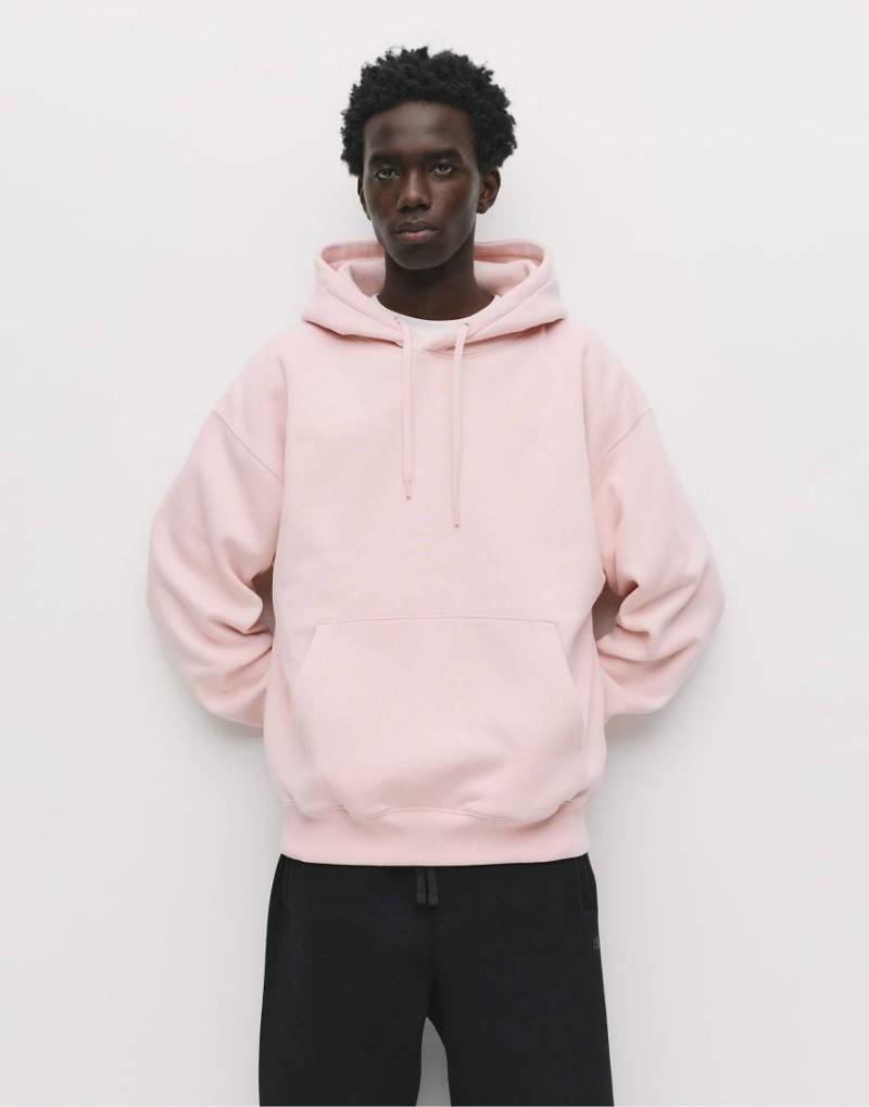 Pull & Bear - Basic-Kapuzenpullover in Rosa von Pull & Bear