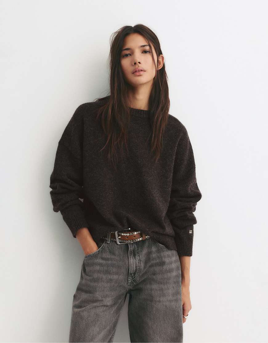 Pull & Bear - Basic-Strickpullover in Dunkelbraun-Brown von Pull & Bear