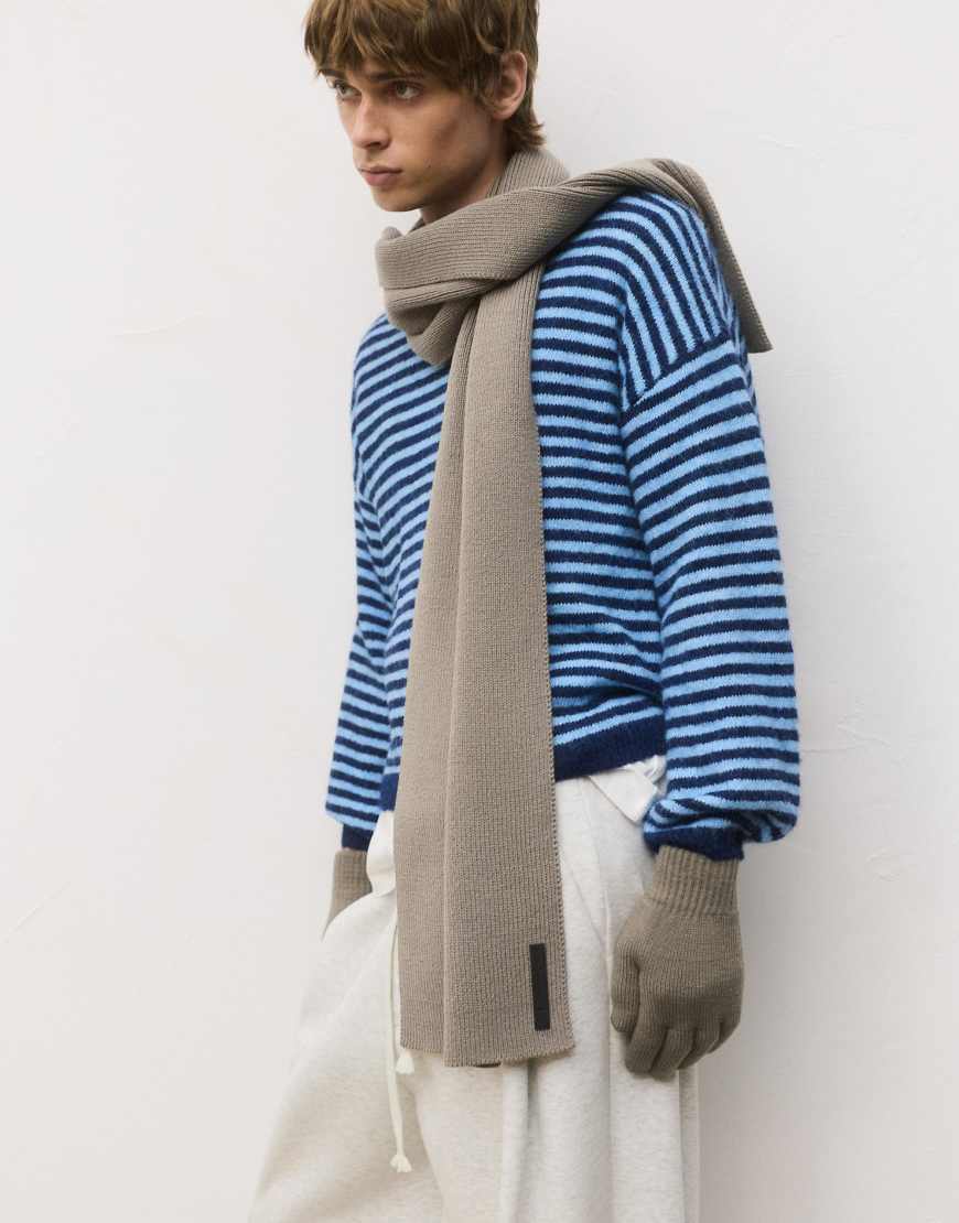 Pull & Bear - Basic-Strickschal in Taupe-Grau von Pull & Bear