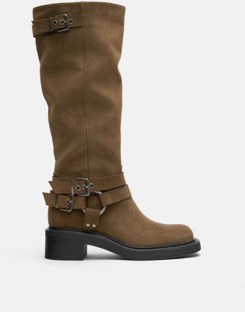 Pull & Bear - Bikerstiefel in Braun mit Schnallendesign-Brown Pull & Bear - Bikerstiefel in Braun mit Schnallendesign-Brown von Pull & Bear