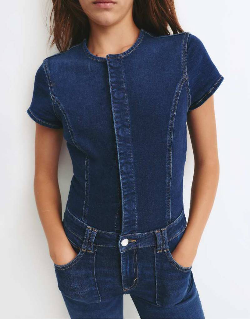 Pull & Bear - Bootcut-Jumpsuit aus Denim in Dunkelblau von Pull & Bear