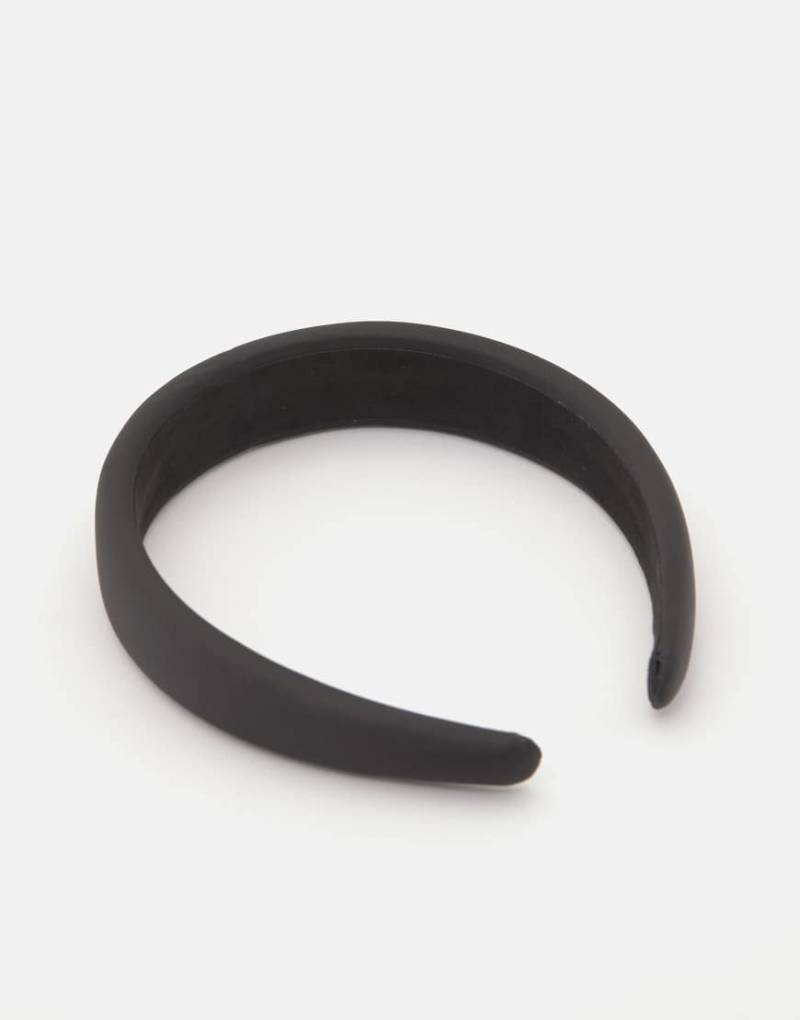 Pull & Bear - Breites Satin-Stirnband in Schwarz von Pull & Bear