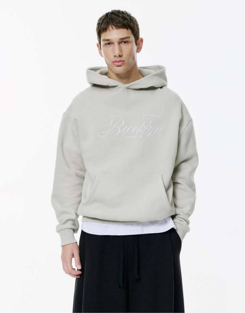 Pull & Bear - Brooklyn - Kapuzenpullover in Perlgrau von Pull & Bear