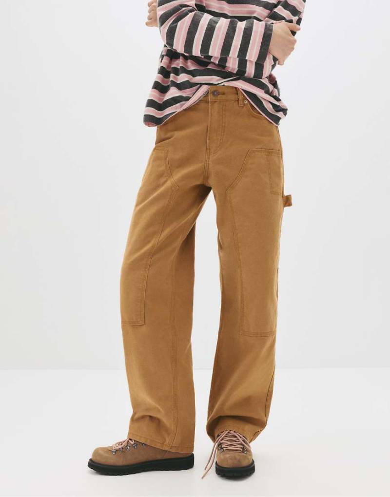Pull & Bear - Carpenter-Hose in Ocker-Brown von Pull & Bear