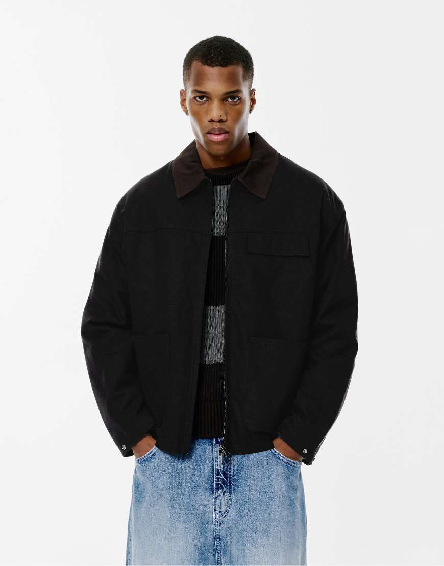 Pull & Bear - Cordjacke in Schwarz mit Kragen von Pull & Bear