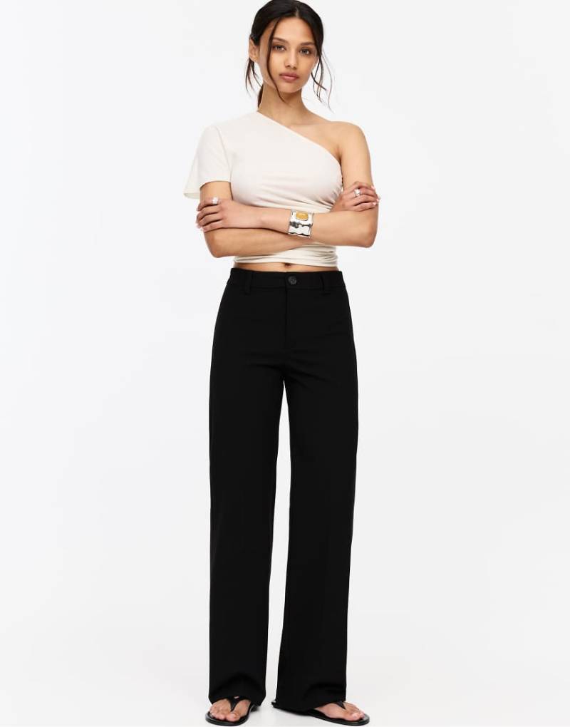 Pull & Bear - Elegante Hose in Schwarz mit hohem Bund und geradem Schnitt von Pull & Bear
