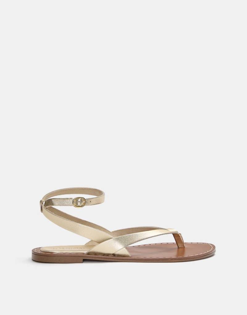 Pull & Bear - Flache Ledersandalen in Gold-Bunt von Pull & Bear