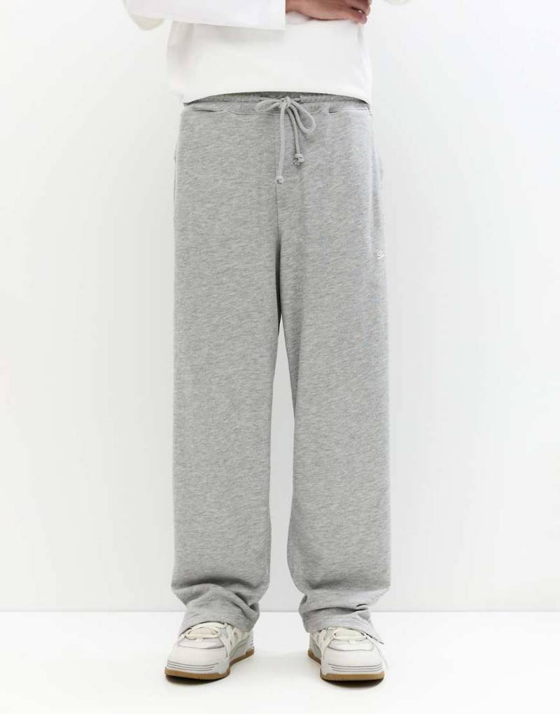 Pull & Bear - Fleece-Trainingshose in Grau meliert von Pull & Bear