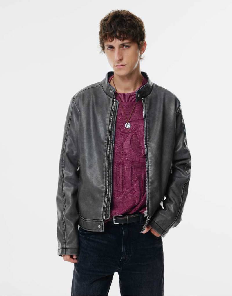 Pull & Bear - Geldbörse in Grau mit Lederoptik von Pull & Bear