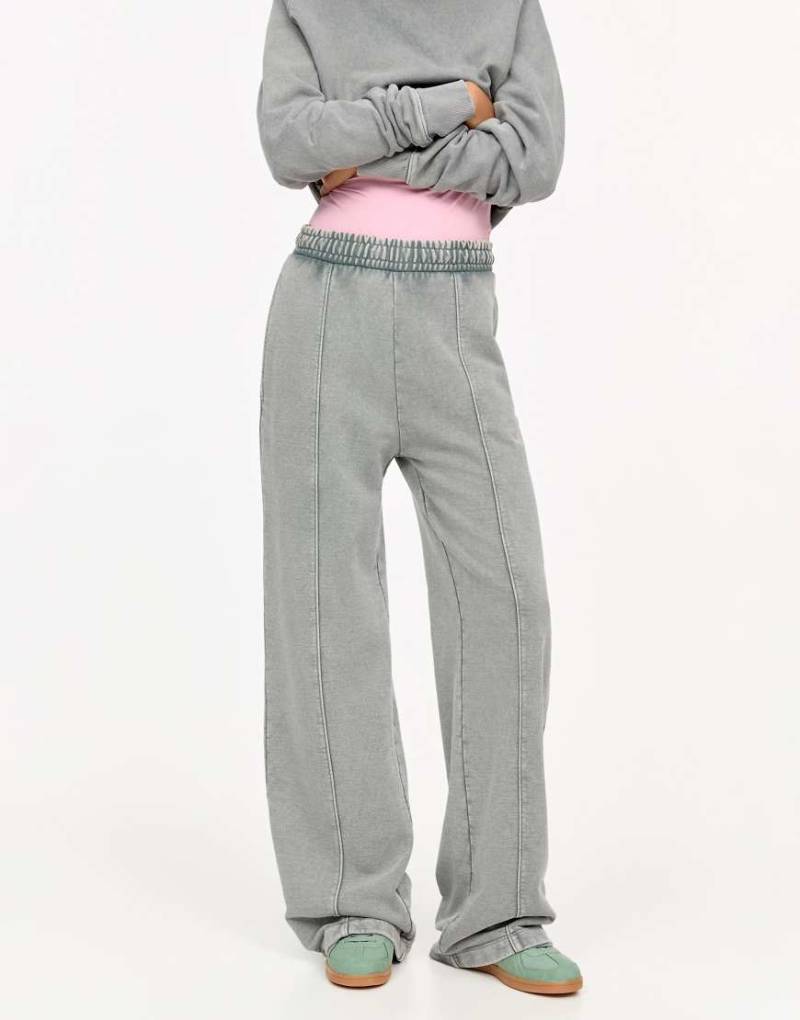 Pull & Bear - Gerade Trainingshose in Grau von Pull & Bear