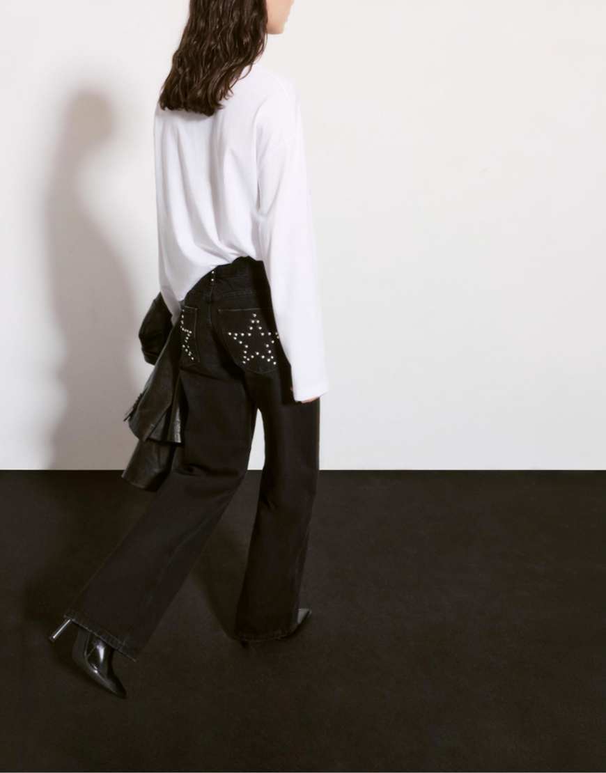 Pull & Bear - Gerade geschnittene Jeans in Schwarz mit Nieten- und Stern-Details von Pull & Bear