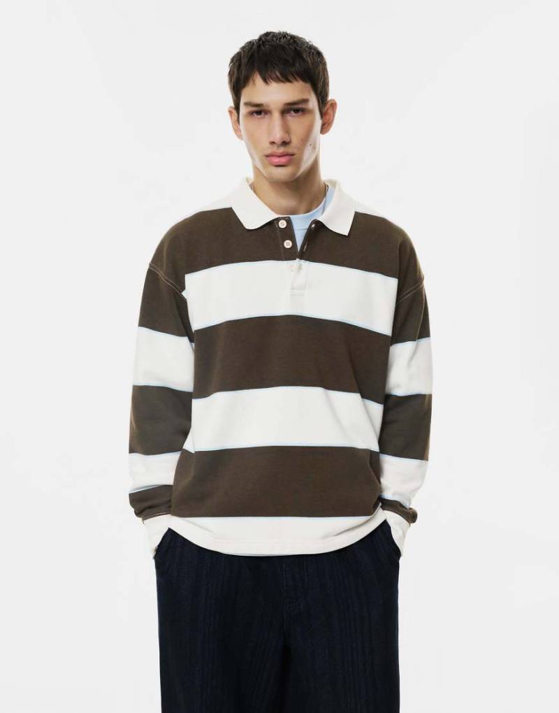 Pull & Bear - Gestreiftes Polohemd in Wollweiß mit Stickerei von Pull & Bear