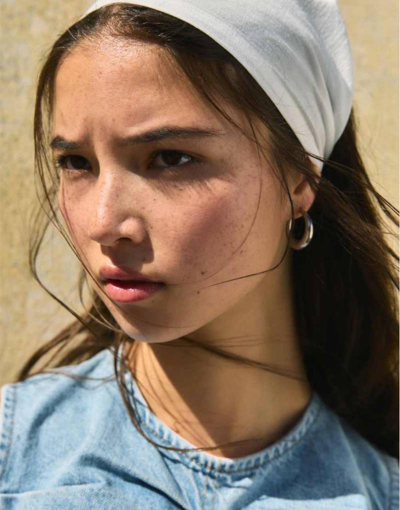 Pull & Bear - Halstuch in Weiß von Pull & Bear