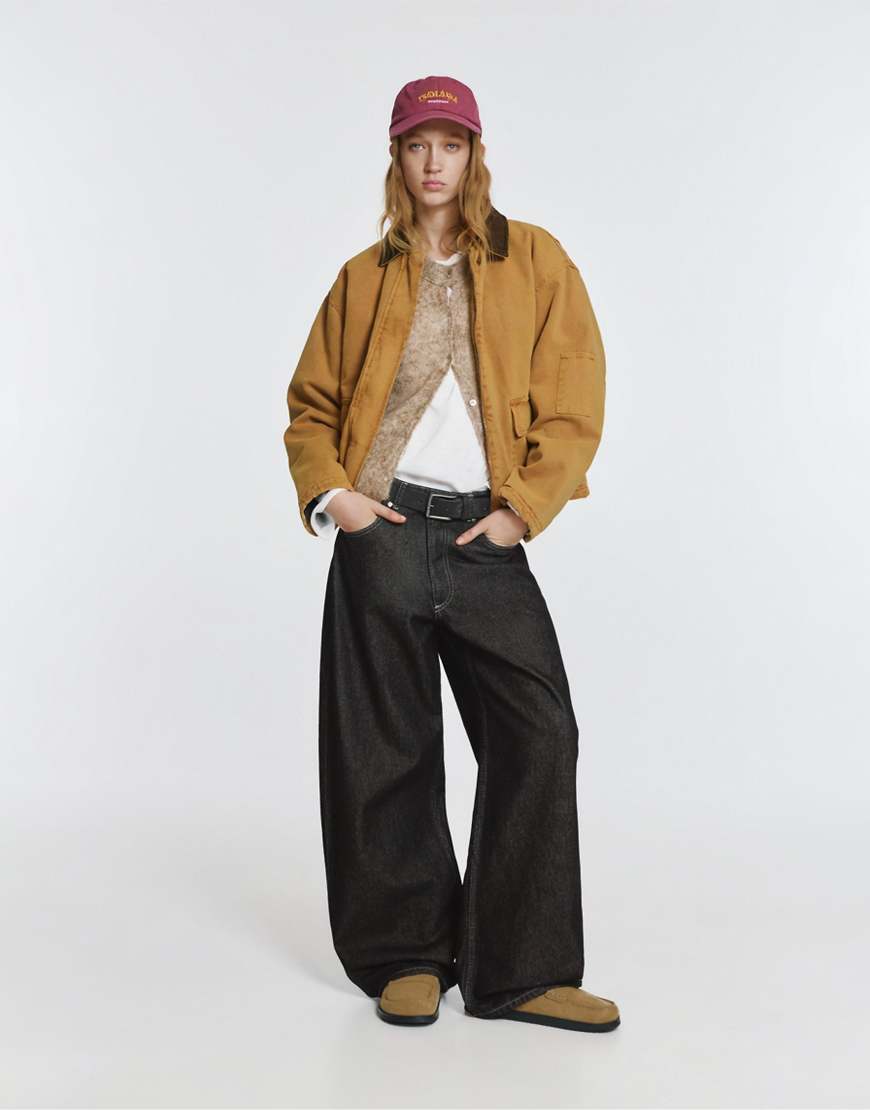 Pull & Bear - Jeans in Grau mit weitem Bein und Sternmotiven von Pull & Bear