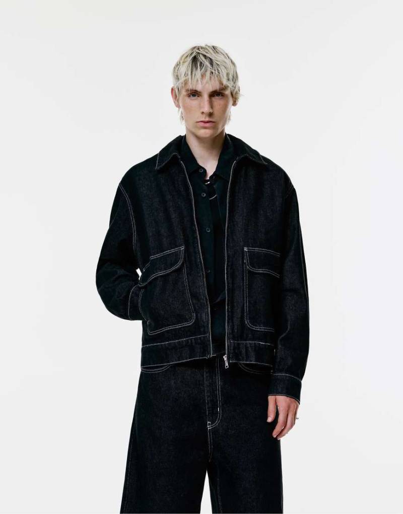 Pull & Bear - Jeansjacke in Marineblau mit Taschen von Pull & Bear