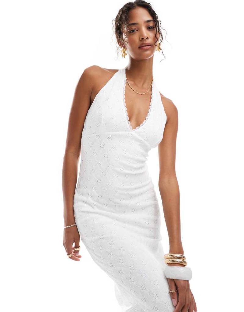 Pull & Bear - Jersey-Midikleid in Weiß mit Riemchenträgern und Lochstickerei von Pull & Bear