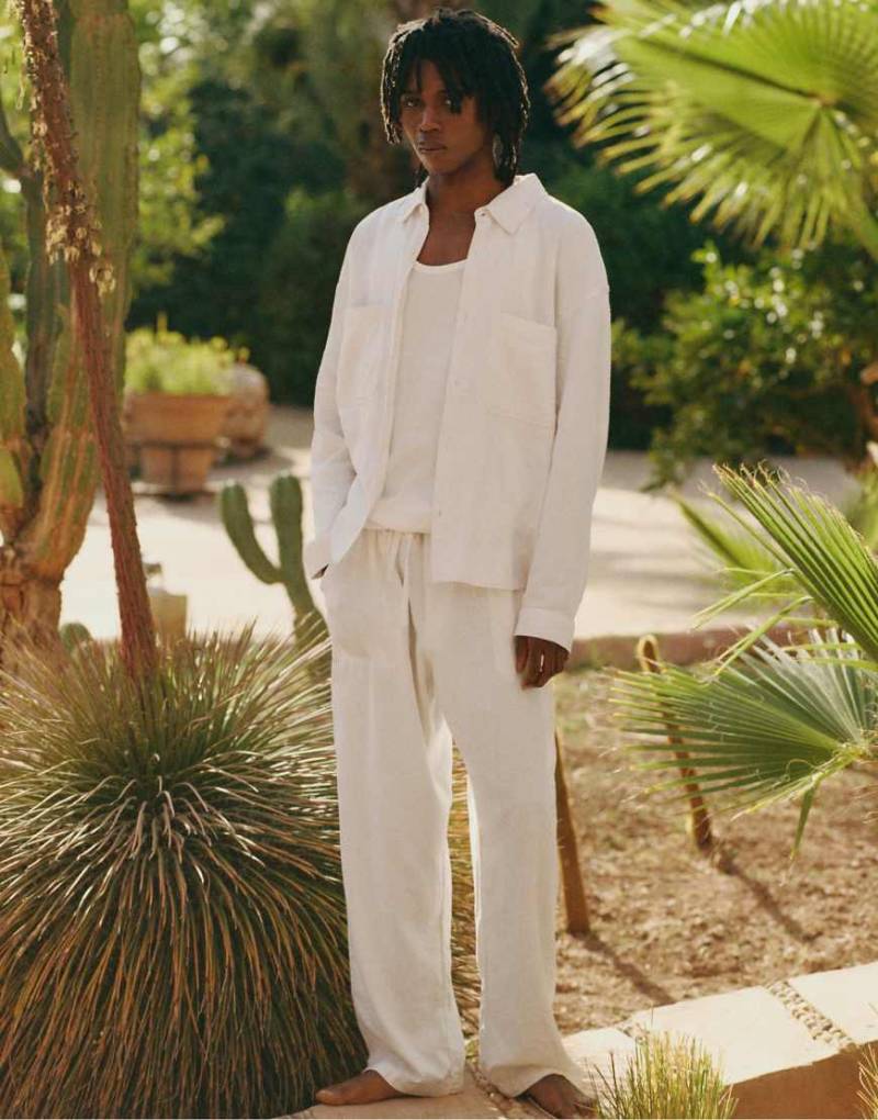 Pull & Bear - Jogginghose aus Leinenmix in Weiß von Pull & Bear