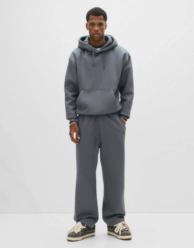 Pull & Bear - Schwere Jogginghose in Blaugrau von Pull & Bear