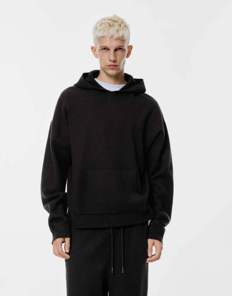 Pull & Bear Kapuzenpullover in Schwarz von Pull & Bear