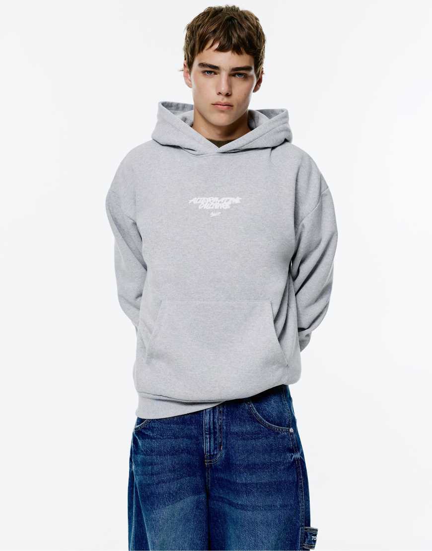 Pull & Bear - Kapuzenpullover in meliertem Grau mit „STWD"-Apfel-Print von Pull & Bear