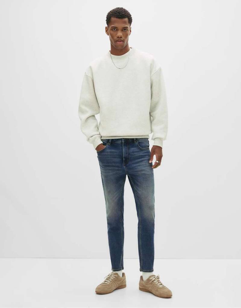 Pull & Bear - Karotten-Jeans in verwaschenem Marineblau von Pull & Bear