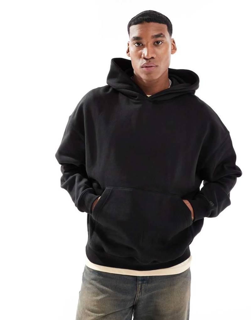 Pull & Bear - Kastiger Kapuzenpullover in Schwarz von Pull & Bear