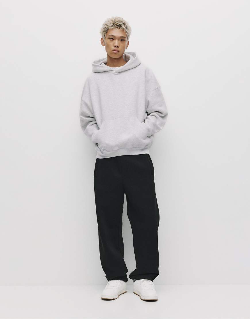 Pull & Bear - Kastiger Kapuzenpullover in meliertem Hellgrau von Pull & Bear