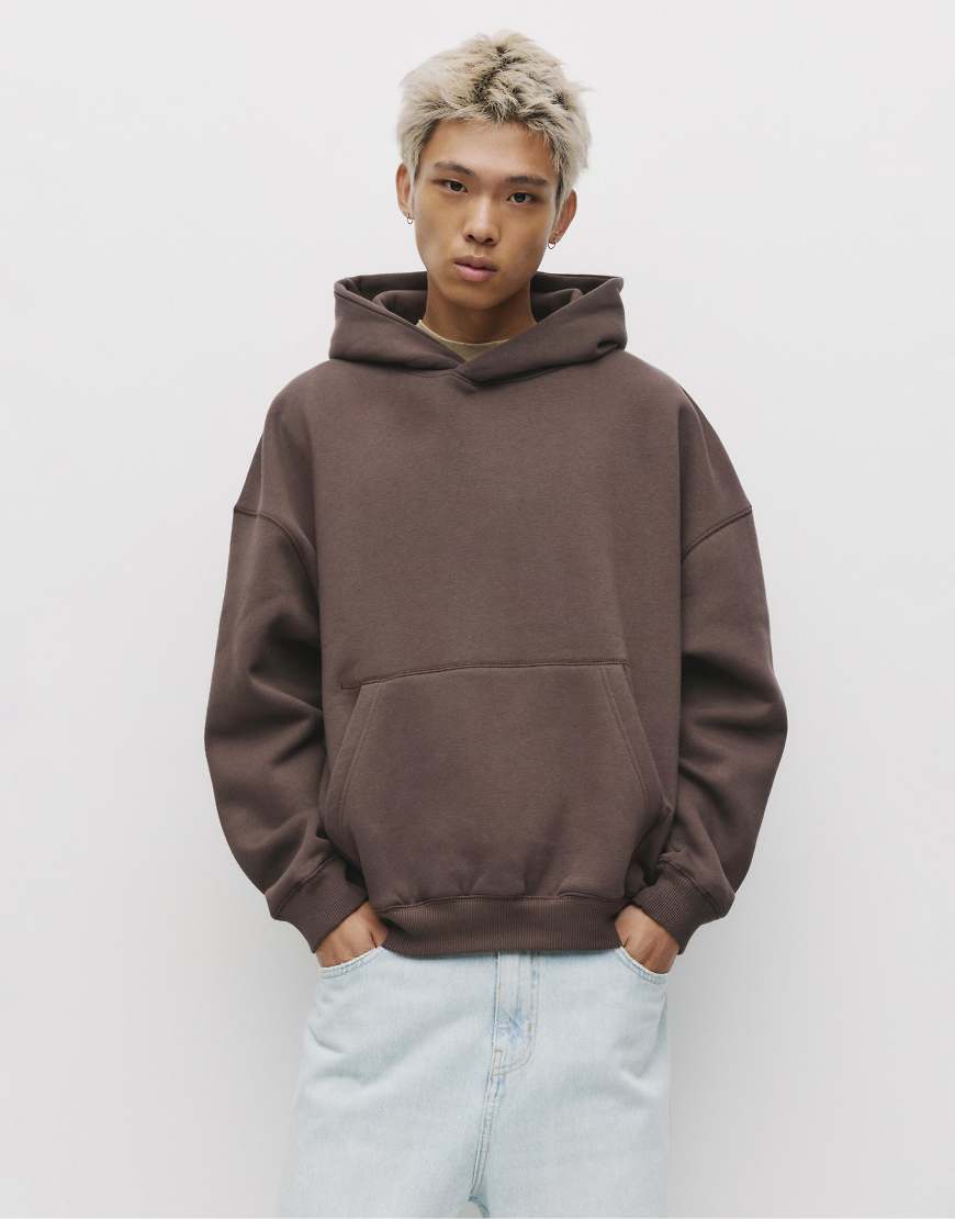 Pull & Bear - Kastiges Sweatshirt in Schokobraun mit Kapuze-Brown von Pull & Bear