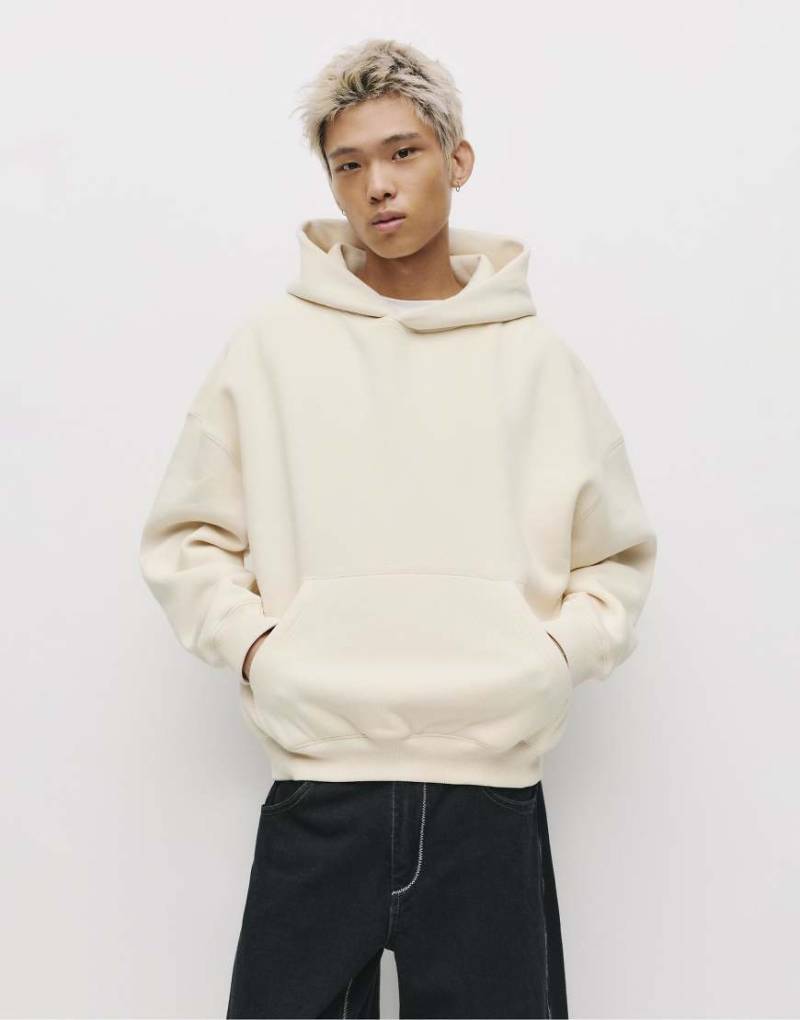 Pull & Bear - Kastiges Sweatshirt in Wollweiß mit Kapuze von Pull & Bear