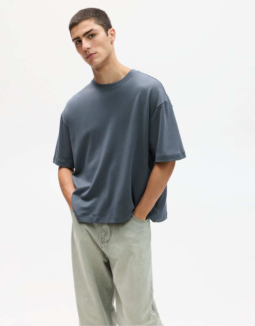 Pull & Bear - Kastiges T-Shirt in Blau von Pull & Bear