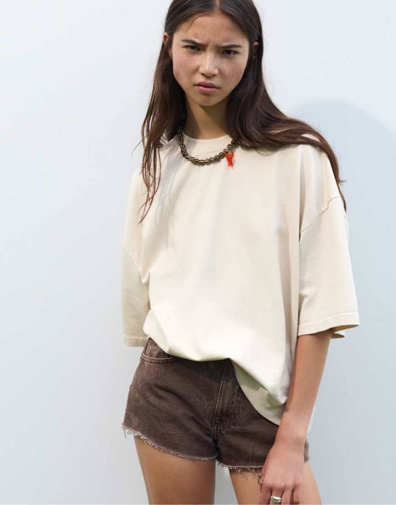 Pull & Bear - Kurzärmliges Oversize-Sweatshirt in Beige-Neutral von Pull & Bear