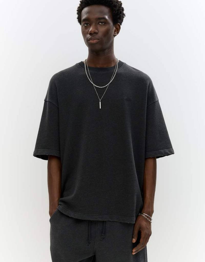 Pull & Bear - Kurzärmliges Sweatshirt in Schwarz mit „STWD"-Print von Pull & Bear