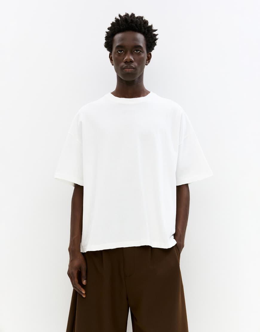 Pull & Bear - Kurzärmliges T-Shirt in Wollweiß mit „STWD"-Print Pull & Bear - Kurzärmliges T-Shirt in Wollweiß mit „STWD"-Print von Pull & Bear