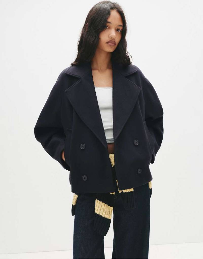 Pull & Bear - Kurzmantel in Marineblau mit Filzstruktur von Pull & Bear